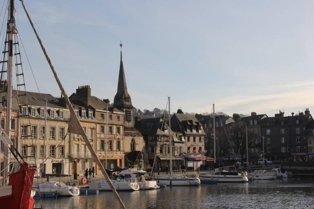 Cosy Studio Place Sainte Catherine Honfleur Eksteriør billede