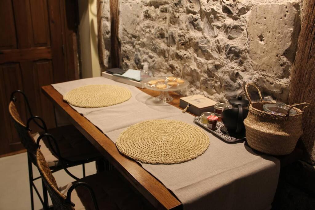 Cosy Studio Place Sainte Catherine Honfleur Eksteriør billede